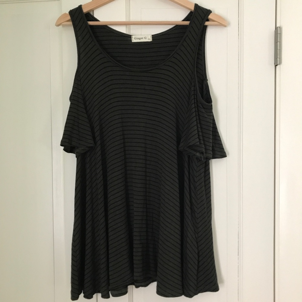 Cold shoulder tank top
